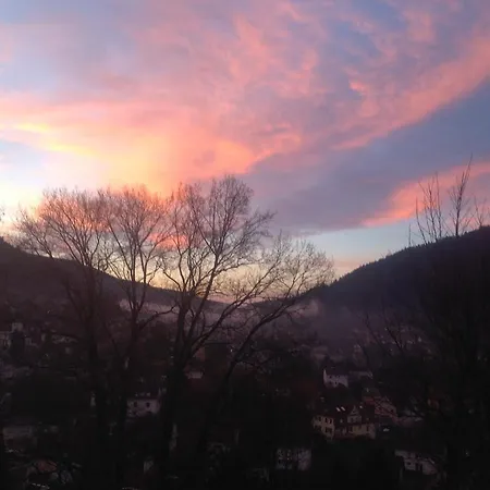 אכסניה Desire *